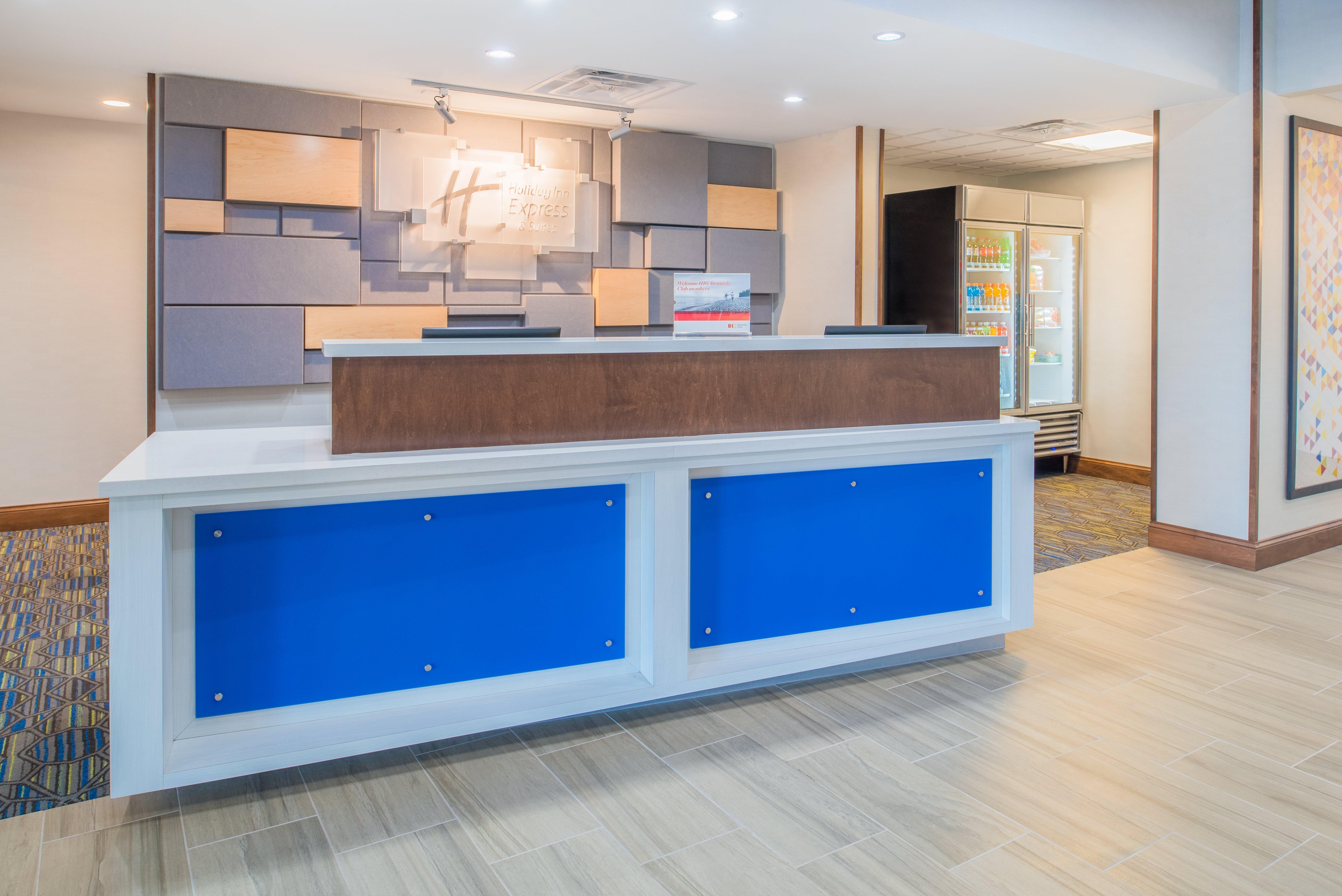 Holiday Inn Express Hotel & Suites Bismarck By Ihg Ngoại thất bức ảnh