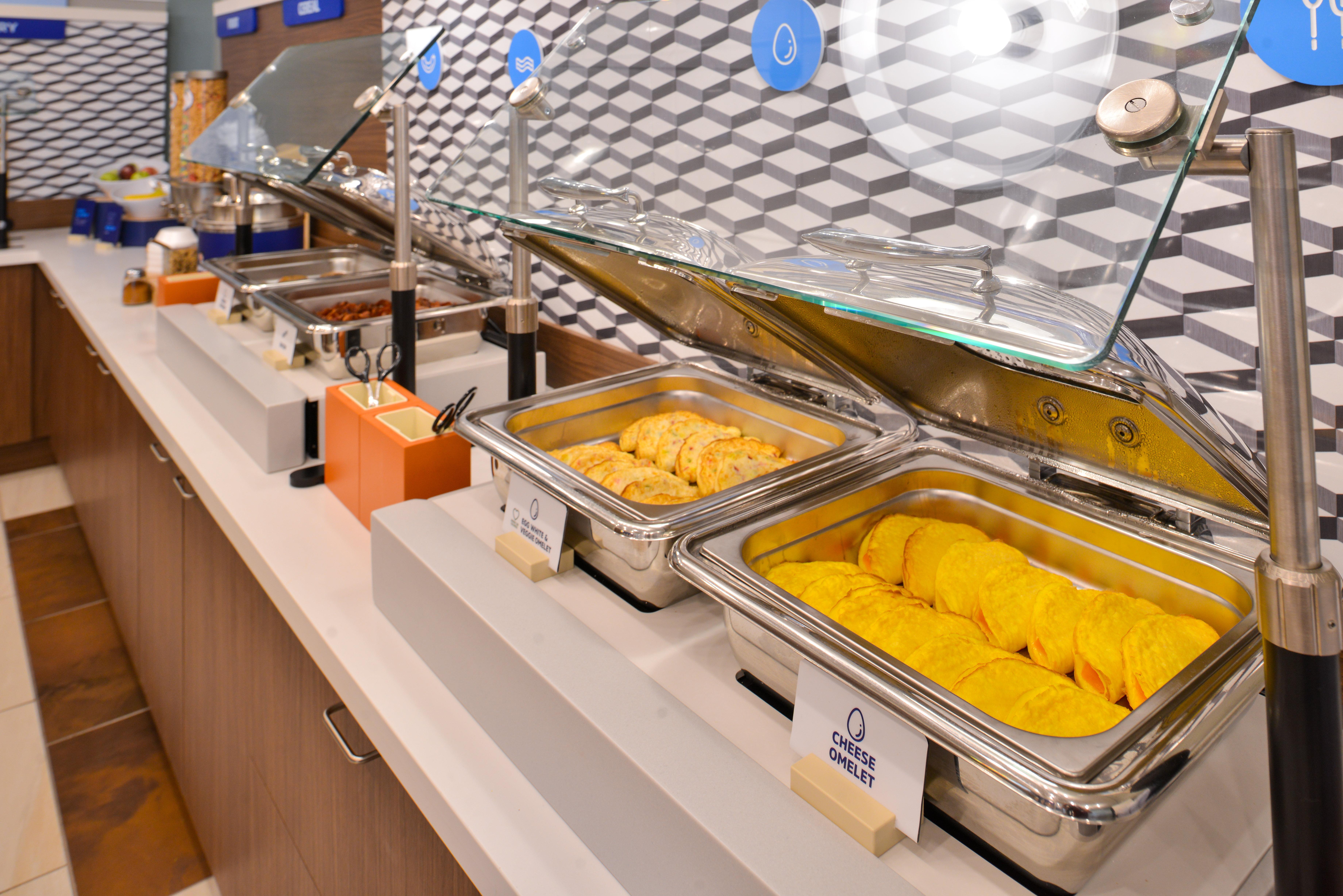 Holiday Inn Express Hotel & Suites Bismarck By Ihg Ngoại thất bức ảnh
