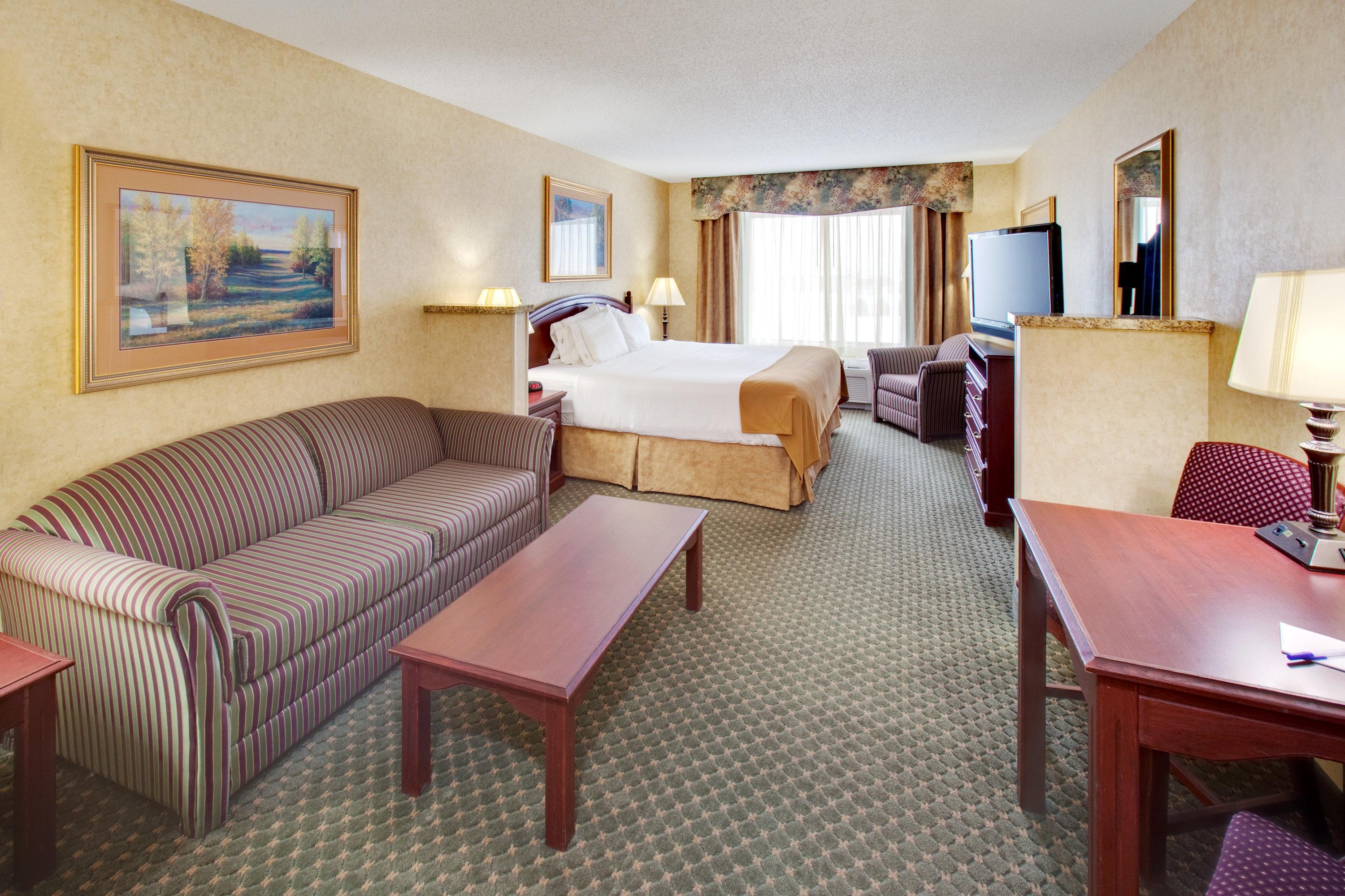 Holiday Inn Express Hotel & Suites Bismarck By Ihg Ngoại thất bức ảnh