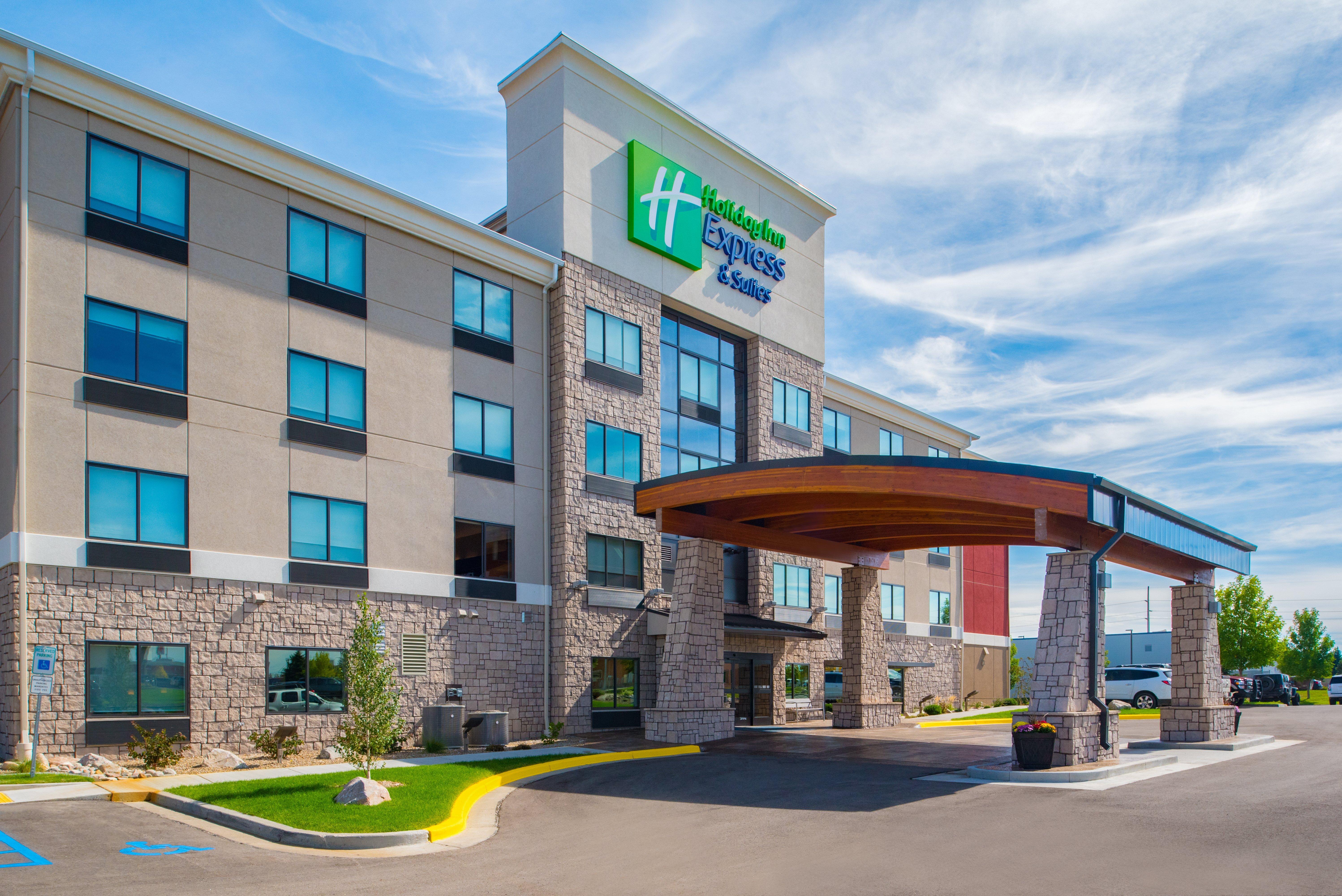 Holiday Inn Express Hotel & Suites Bismarck By Ihg Ngoại thất bức ảnh